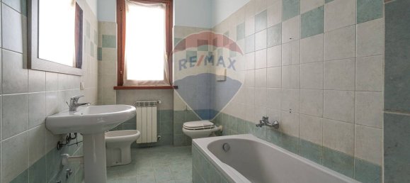 2 rooms Apartment in Brembate di Sopra, Italy No. 297775 5