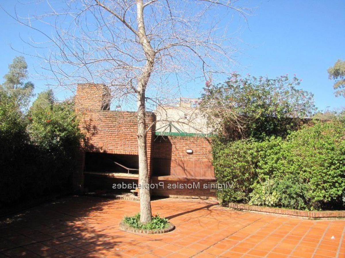 3 bedrooms Apartment in Canelones, Uruguay No. 6659