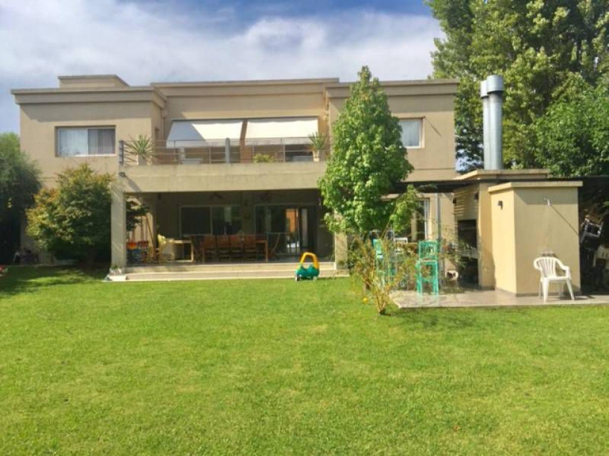 3 Schlafzimmer Haus in Pilar, Argentina, Nr. 73182