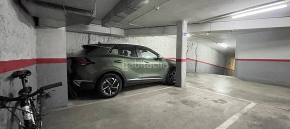 Parkplatz in Sants-Montjuic, Spain 12m², Nr. 186847 4