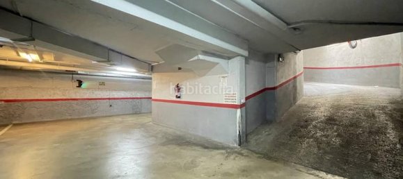 Parkplatz in Sants-Montjuic, Spain 12m², Nr. 186847 10