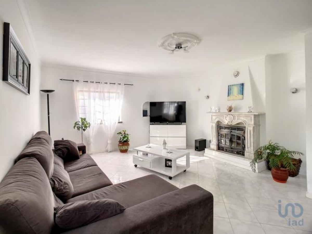 4 غرف نوم منزل في Seixal, Portugal رقم 1217