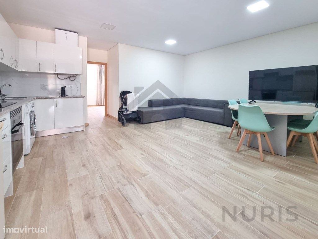 Gewerbliche Immobilie in Portimao, Portugal 83m², Nr. 225081