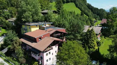 16 rooms Apartment in Bruck an der Grossglocknerstrasse, Austria No. 232988