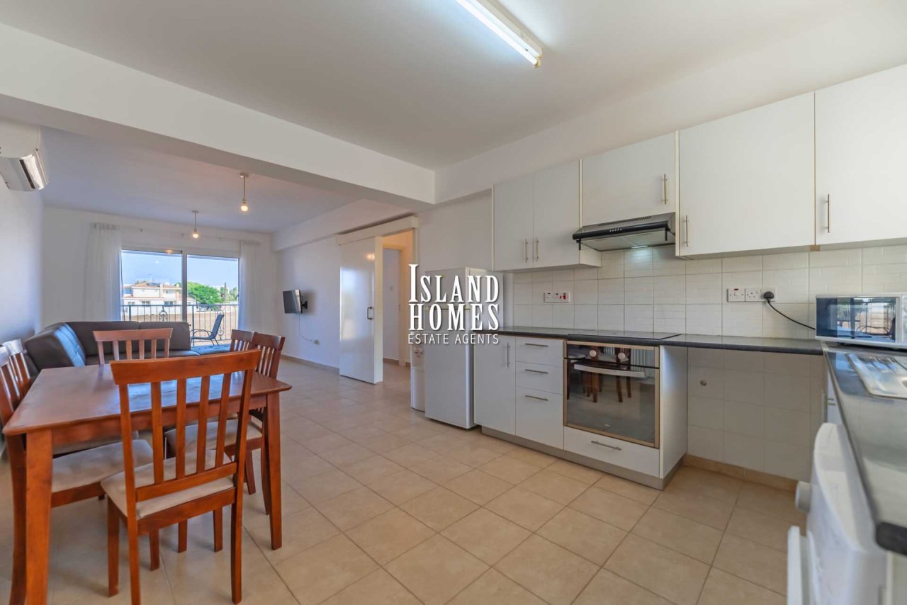 2 bedrooms House in Paralimni, Cyprus No. 24036