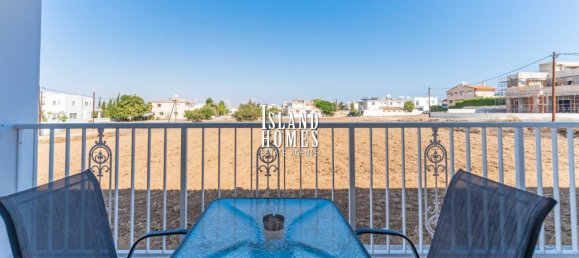 2 bedrooms House in Paralimni, Cyprus No. 24036 3