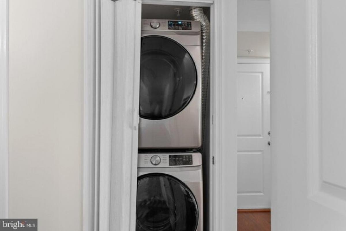 2 bedrooms House in Silver Spring, USA No. 431213