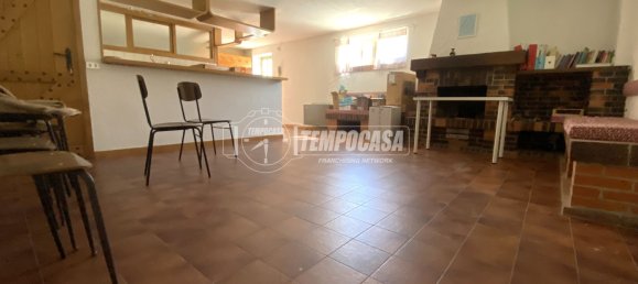 8 rooms House in Biella, Italy No. 286548 3