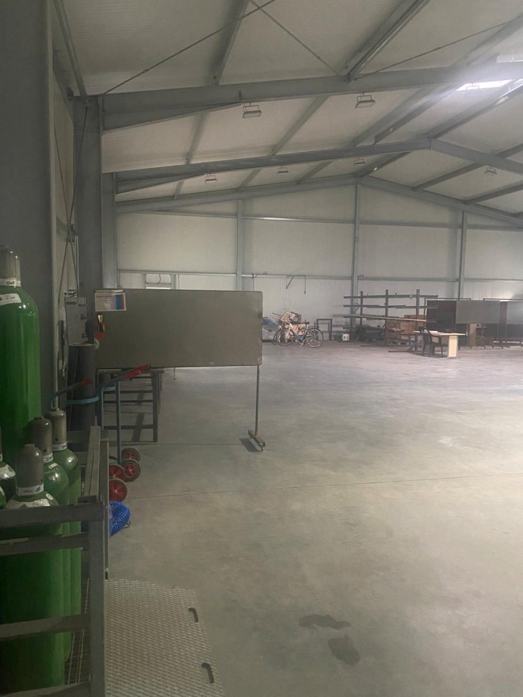 Склад 700м² в Edenkoben, Германия № 334261