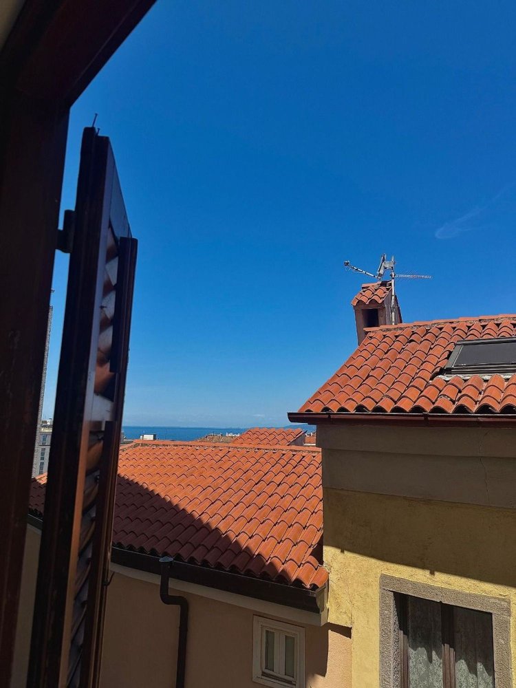 Apartamento T3 em Trieste, Italy N.º 323404