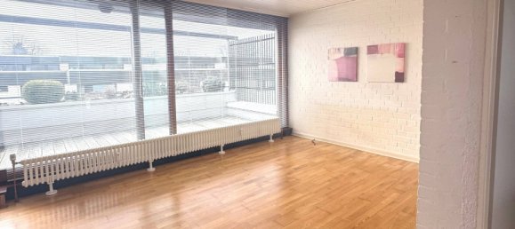 2غرفة منزل ذو طابقين في Wandsbek, Germany رقم 70686 2