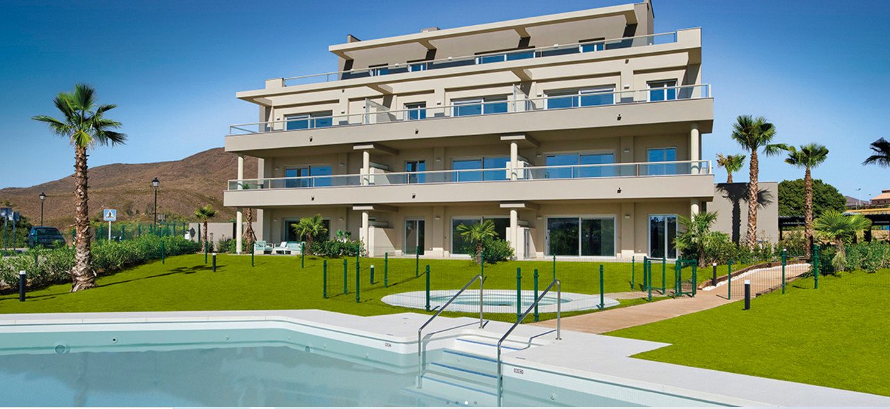 Квартира с 2 спальнями в Ла Кала де Михас, Испания № 2450