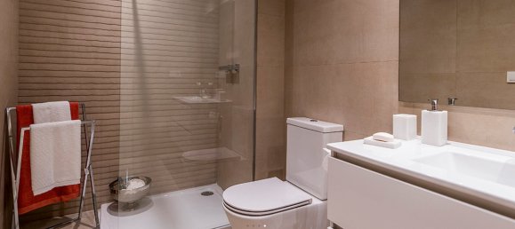 Квартира с 2 спальнями в Ла Кала де Михас, Испания № 2450 6