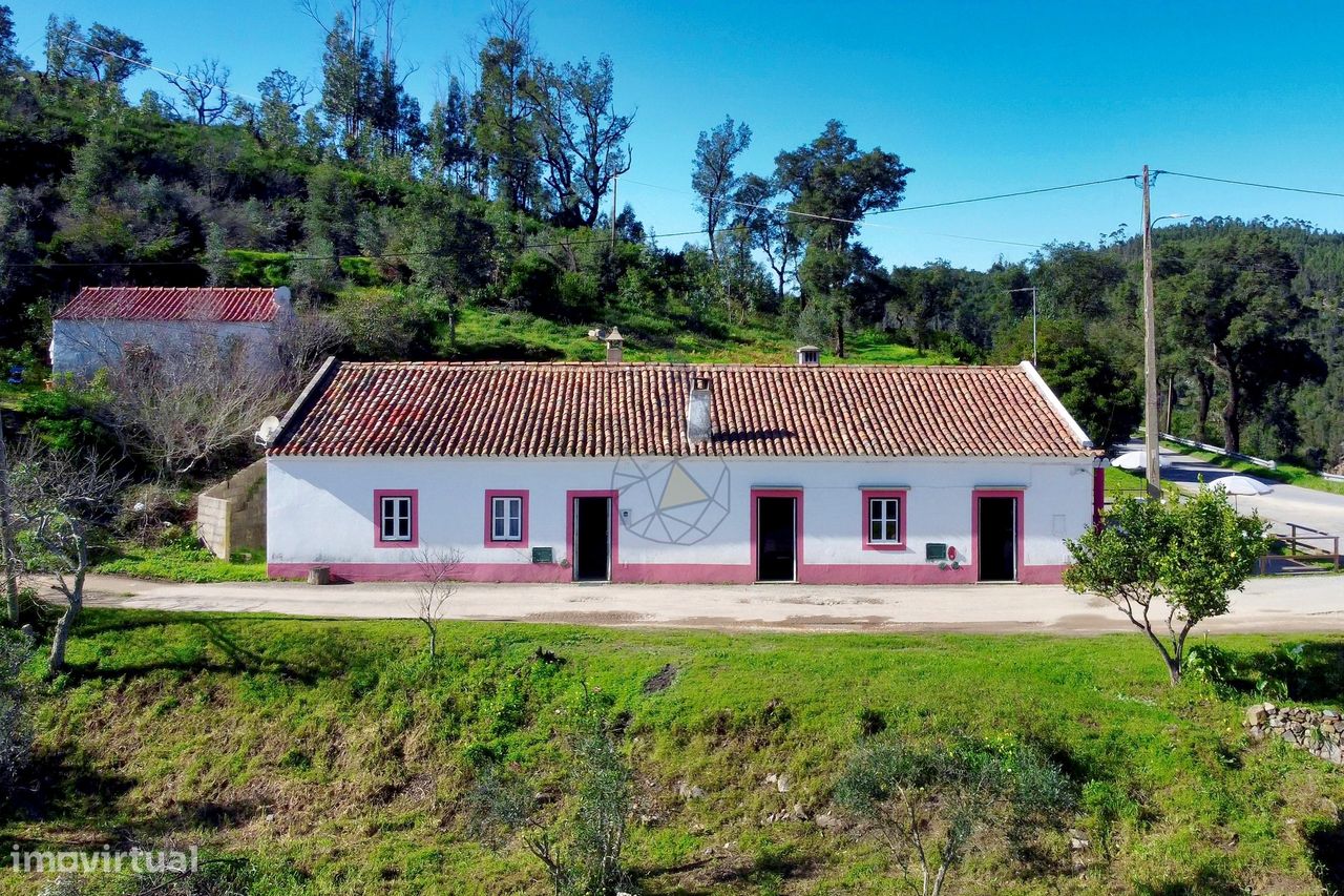 2 bedrooms House in Monchique, Portugal No. 66785