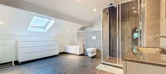 4 Schlafzimmer Doppelhaus in Saint-Genis-Pouilly, France, Nr. 346429 7