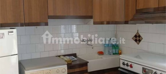 3-salle Appartement à Maslianico, Italy No. 303914 8