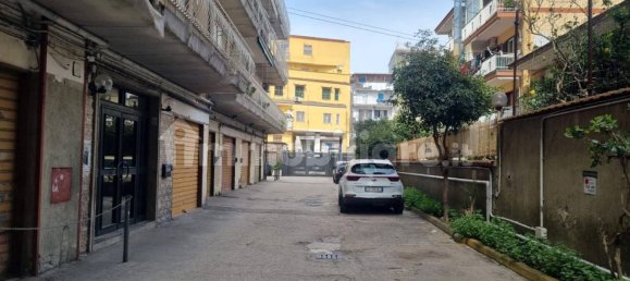 Квартира с 2 спальнями в Неаполь, Италия № 9669 34