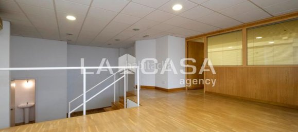 138m² Commercial property in Barcelona, Spain No. 171437 17