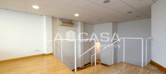 138m² Commercial property in Barcelona, Spain No. 171437 14