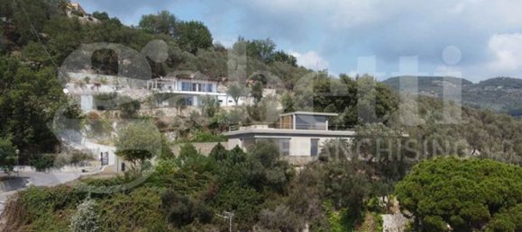 5 Schlafzimmer Villa in Finale Ligure, Italy, Nr. 335908 3