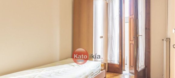 4 rooms House in Creazzo, Italy No. 72085 12