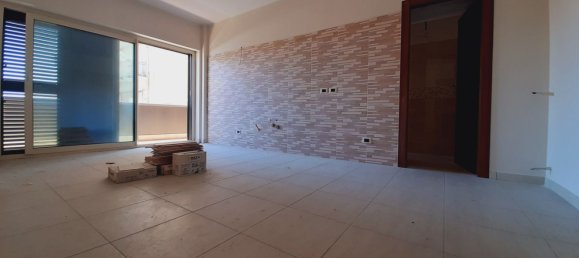 3غرفة شقة في Giarre, Italy رقم 277975 3