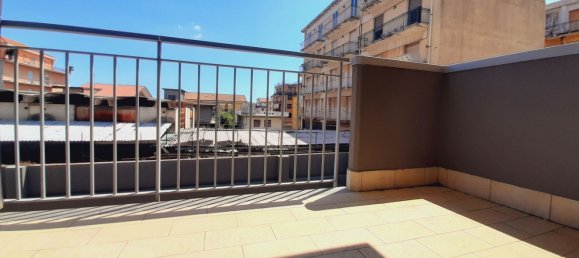 3غرفة شقة في Giarre, Italy رقم 277975 16