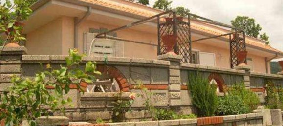 3 Schlafzimmer Villa in Velletri, Italy, Nr. 360085 8