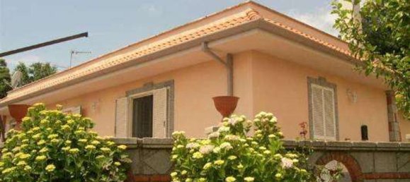 3 Schlafzimmer Villa in Velletri, Italy, Nr. 360085 6