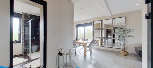 Apartamento de 3 dormitorios en Florange, France No. 63834 4