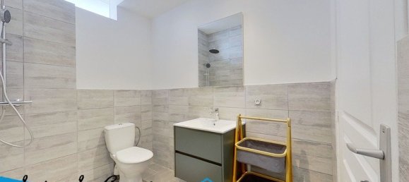Apartamento de 3 dormitorios en Florange, France No. 63834 12