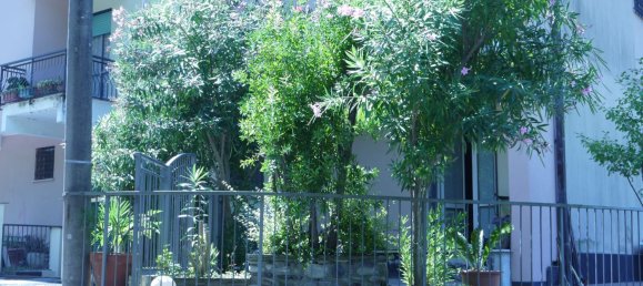 Apartamento de 3 dormitorios en Deiva Marina, Italy No. 342743 3