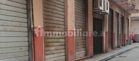 38m² Commercial property in Salerno, Italy No. 317649 3