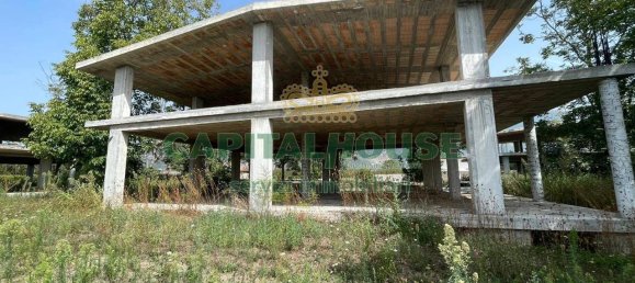 5 rooms Villa in Striano, Italy No. 80180 7