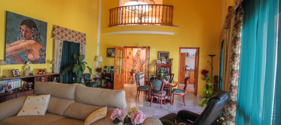 4 Schlafzimmer Villa in Estepona, Spain, Nr. 124093 5