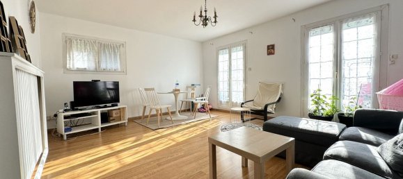 3 chambres Maison à Puiseux-en-France, France No. 177730 2