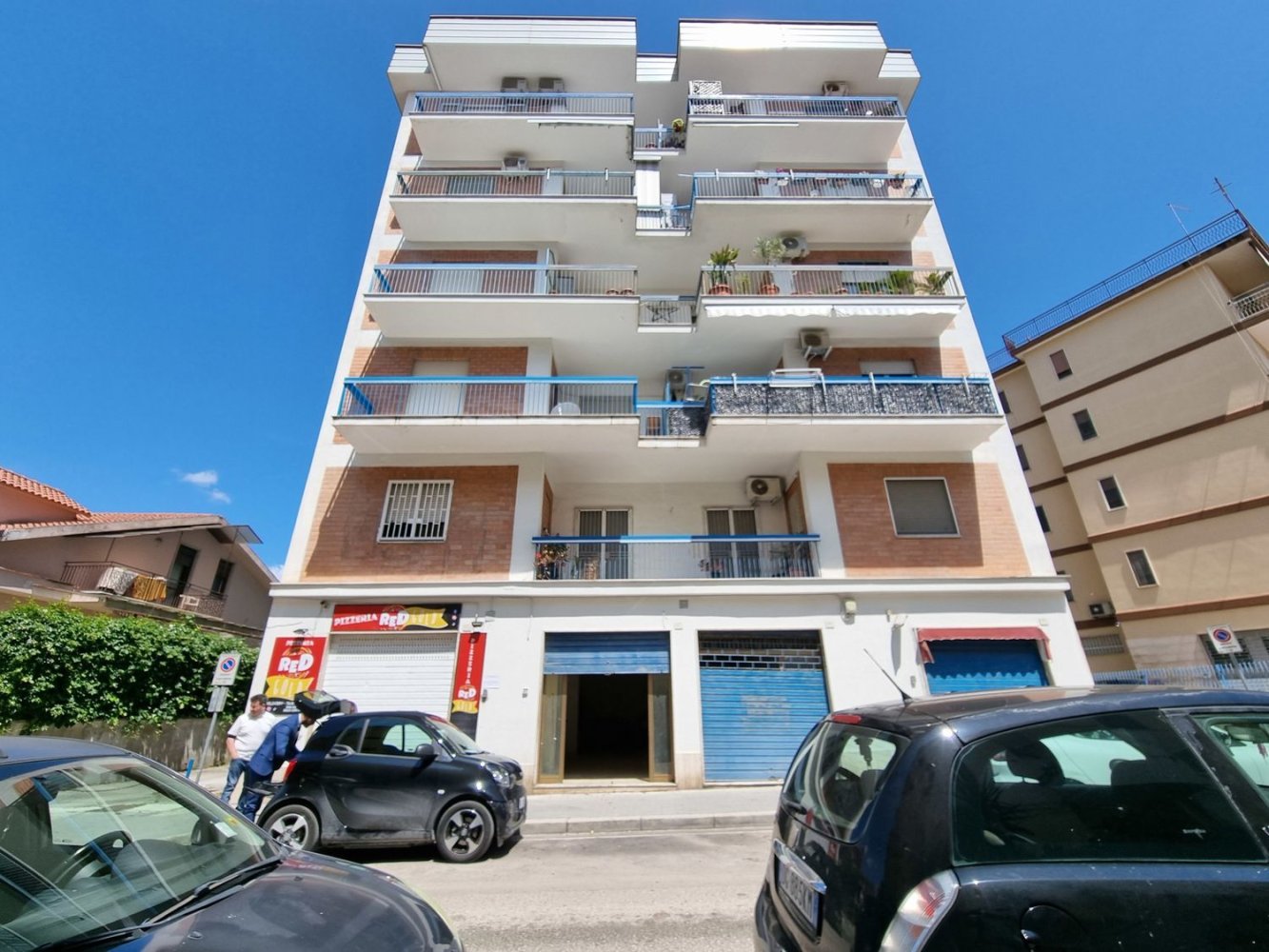 90m² Commercial property in Caserta, Italy No. 175611