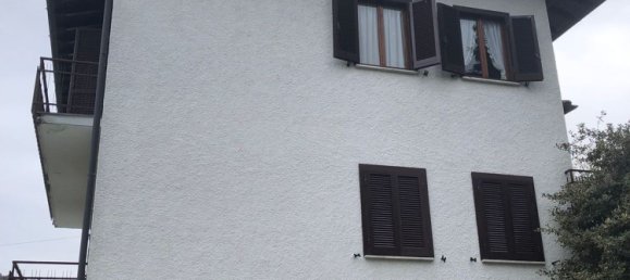 10-salle Villa à Montegrino Valtravaglia, Italy No. 184230 5