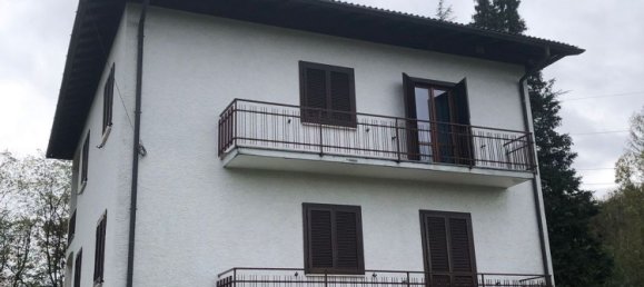 10-salle Villa à Montegrino Valtravaglia, Italy No. 184230 4