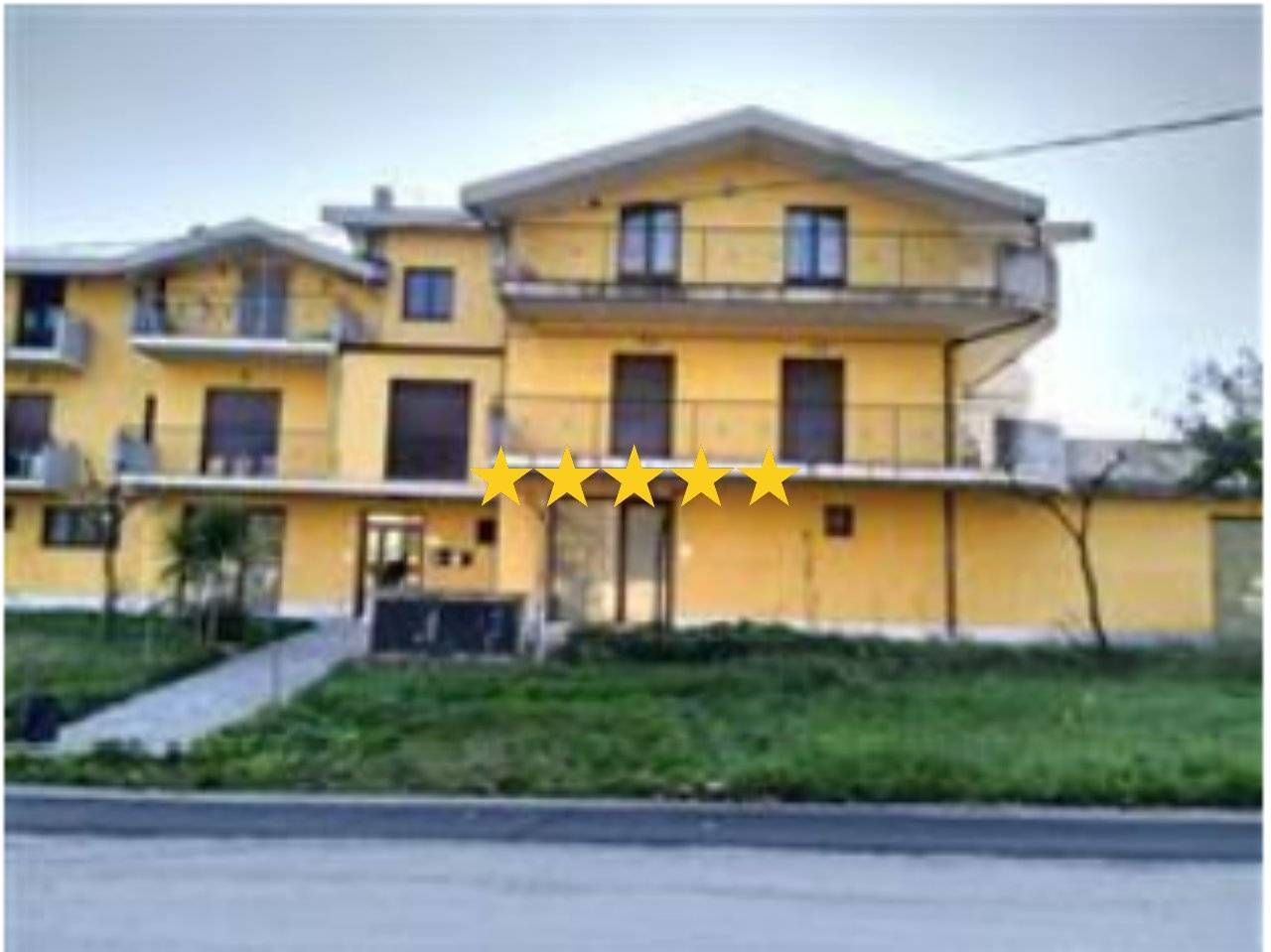 4 chambres Appartement à Fara Filiorum Petri, Italy No. 358465