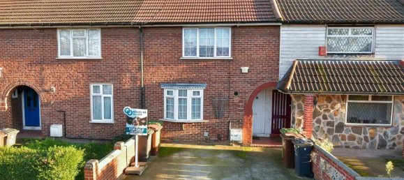 2 Schlafzimmer Haus in Essex, United Kingdom, Nr. 4147 4