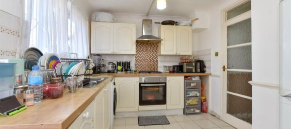 2 Schlafzimmer Haus in Essex, United Kingdom, Nr. 4147 6