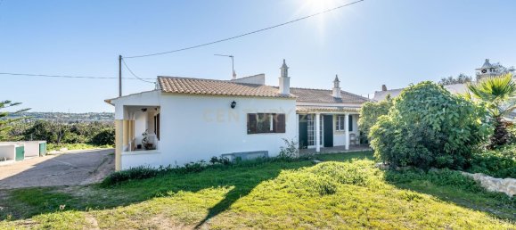 4 bedrooms House in Lagoa, Portugal No. 123615 3