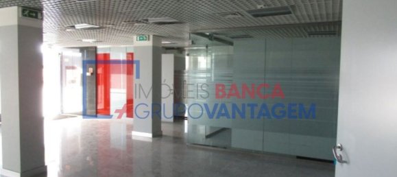 195m² Commercial property in Carregal do Sal, Portugal No. 62808 7