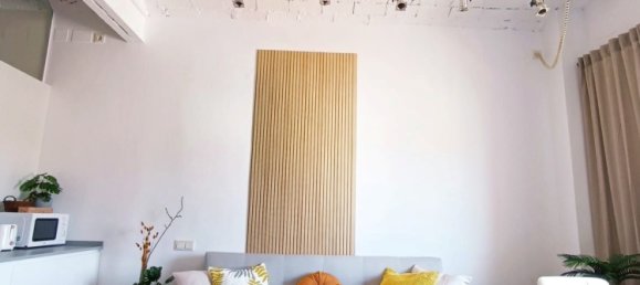 1 bedroom Apartment in Ciutat Vella, Spain No. 35861 2