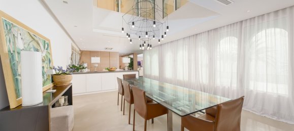 Ático de 3 dormitorios en Marbella, Spain No. 117068 18