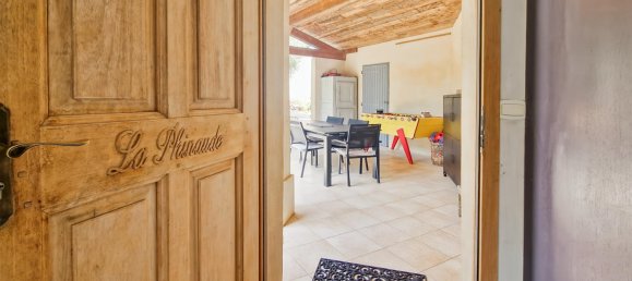 4 bedrooms House in Uzes, France No. 309101 12