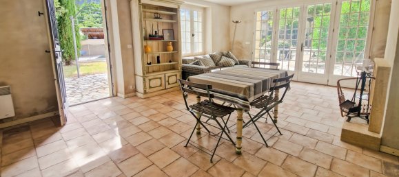 4 bedrooms House in Uzes, France No. 309101 23