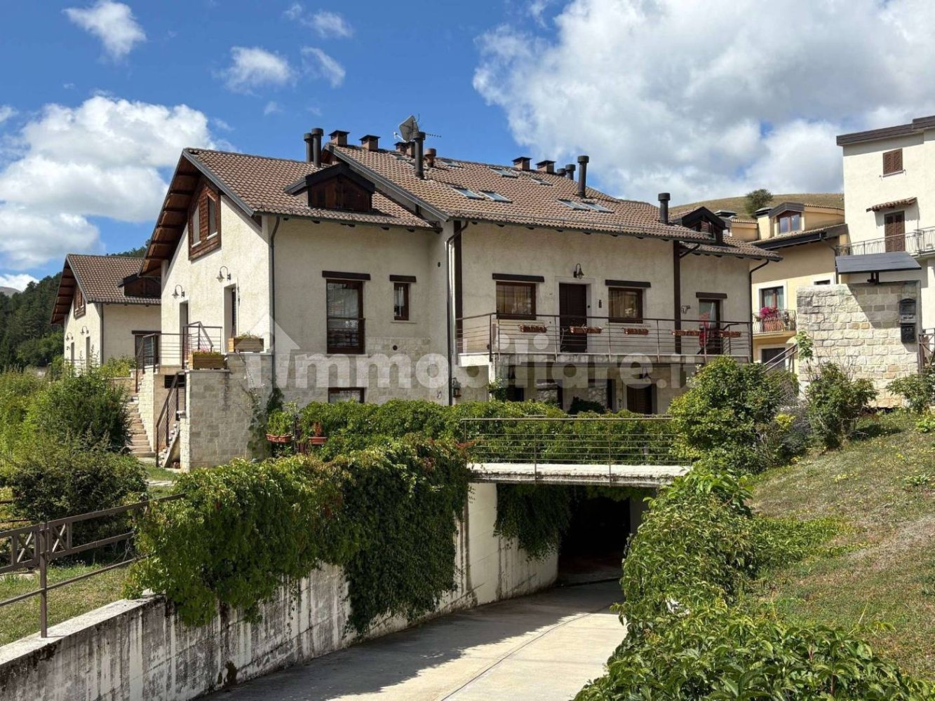 2 bedrooms Apartment in Pescasseroli, Italy No. 284143