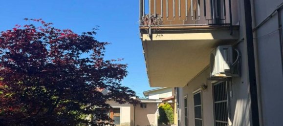 5 bedrooms Villa in Mede, Italy No. 365662 4